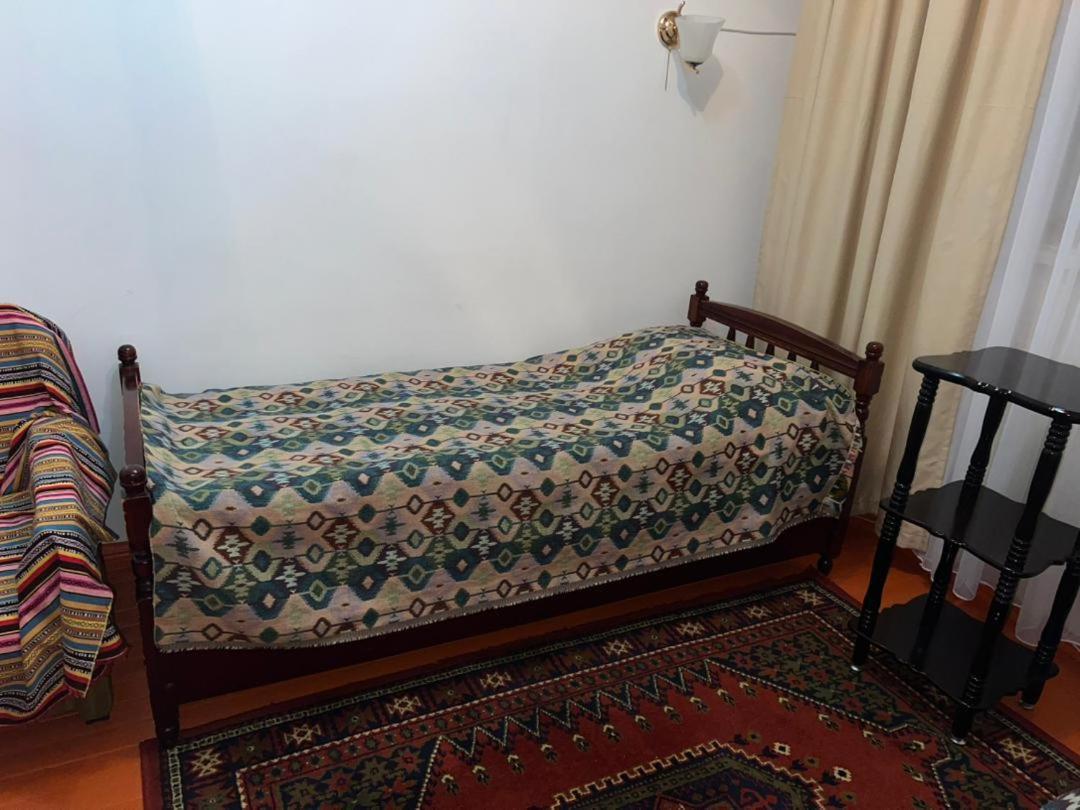 Baktygul Guesthouse Naryn Exterior foto